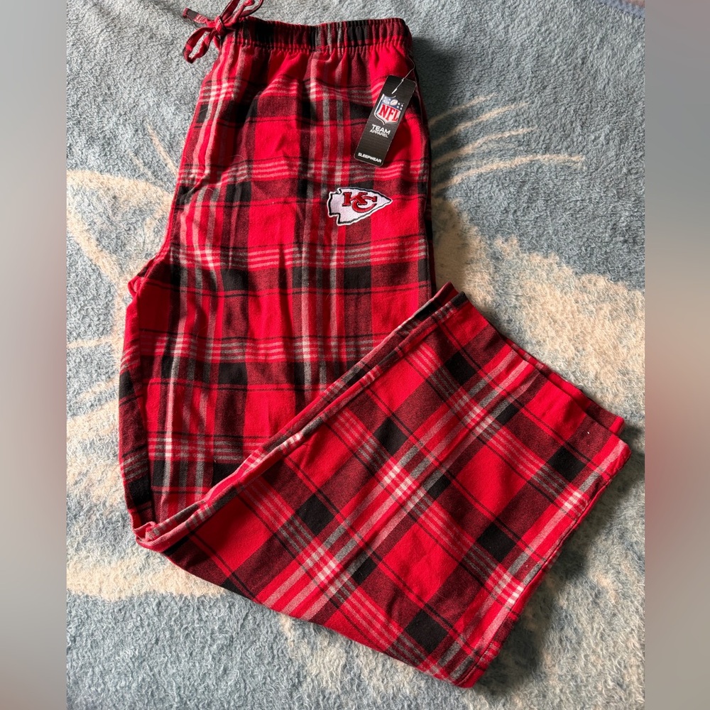 NFL KC Chiefs Red and Black Plaid Lounge Pants NWT Unisex Size XXL